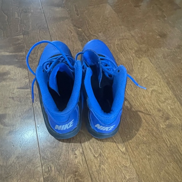 Nike sneakers - Picture 4 of 6